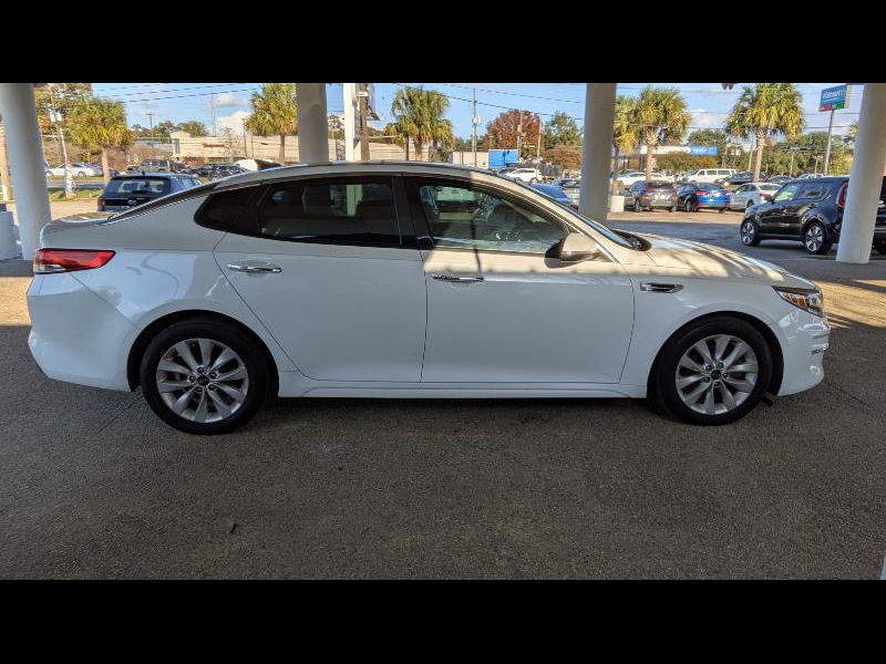 2016 Kia Optima EX's photo