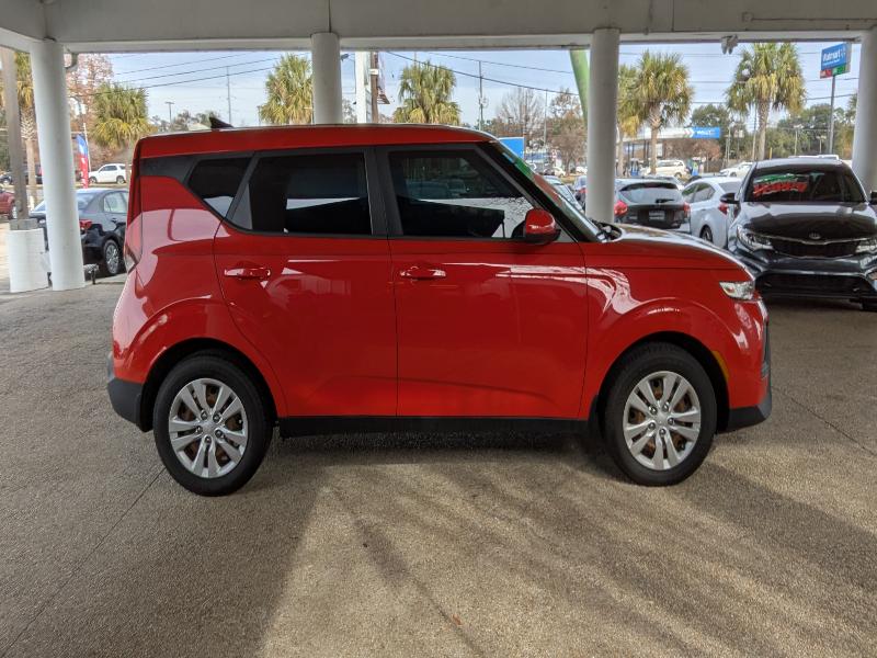 2020 Kia Soul LX's photo