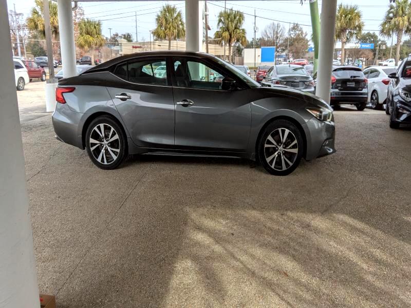 2017 Nissan Maxima S's photo
