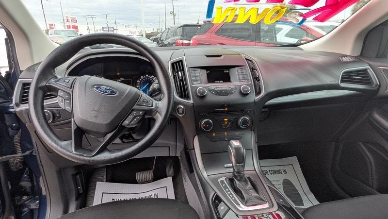 Ford Edge SE FWD 2017