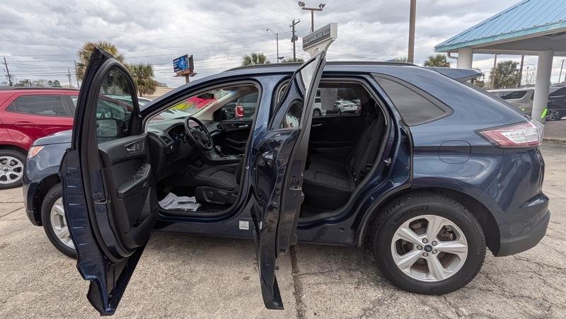 Ford Edge SE FWD 2017