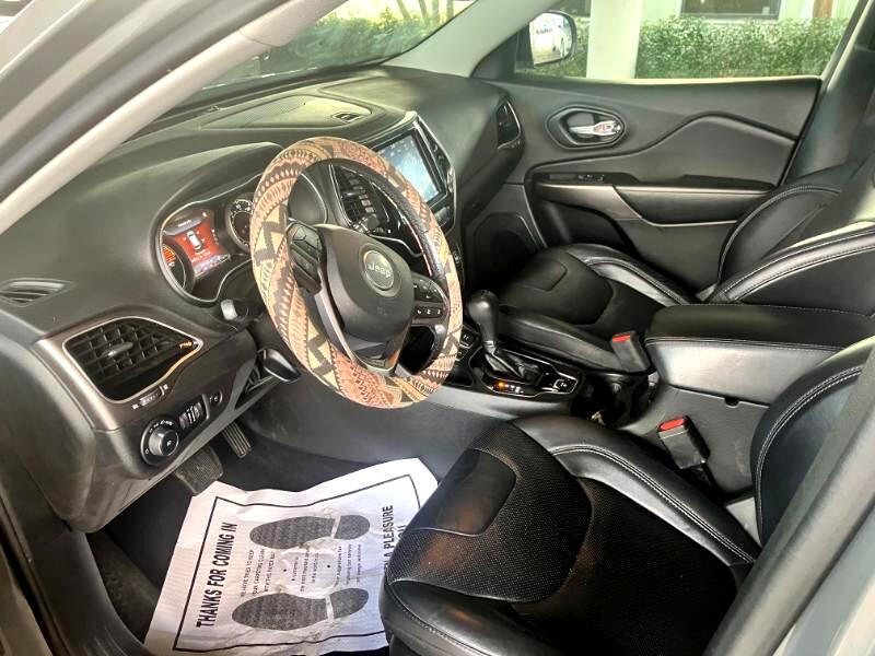 Jeep Cherokee Limited FWD 2021