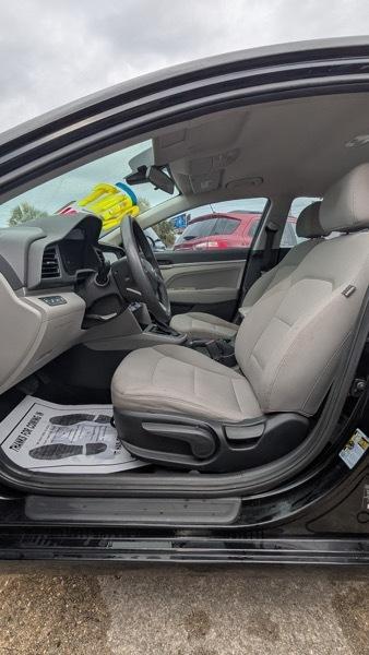 Hyundai Elantra Limited 2018