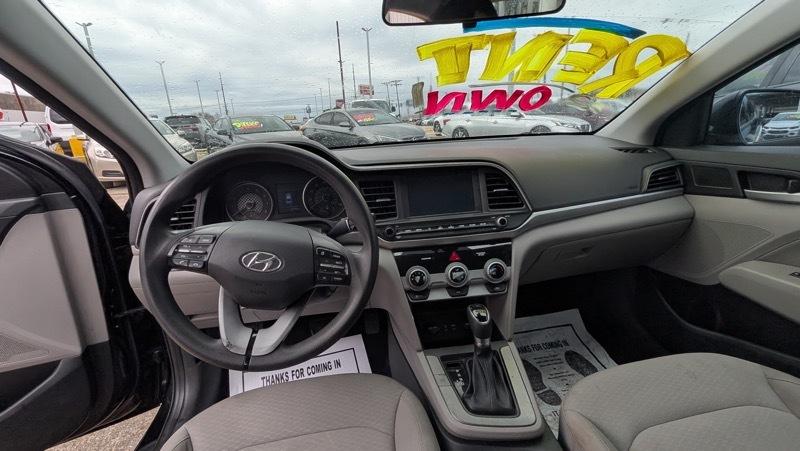 Hyundai Elantra Limited 2019