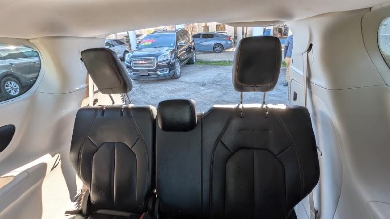 Chrysler Pacifica Touring-L 2017