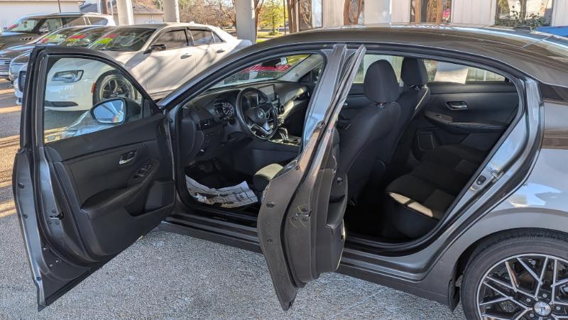 Nissan Sentra SV 2021