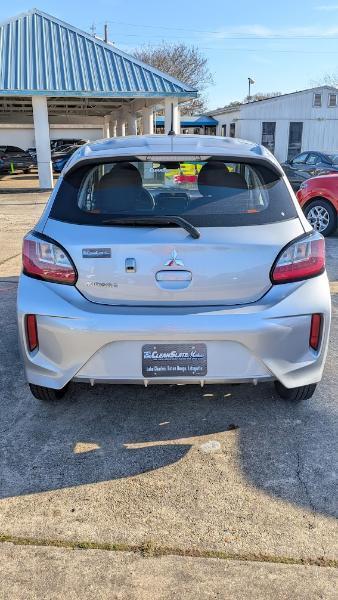 Mitsubishi Mirage ES CVT 2024