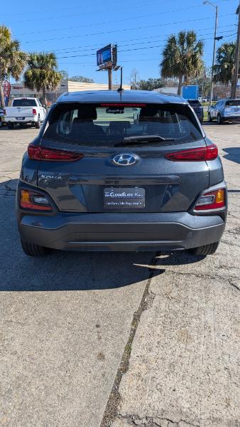 Hyundai Kona SE 2021