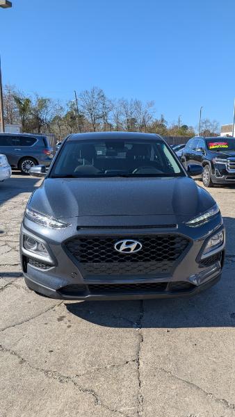 Hyundai Kona SE 2021