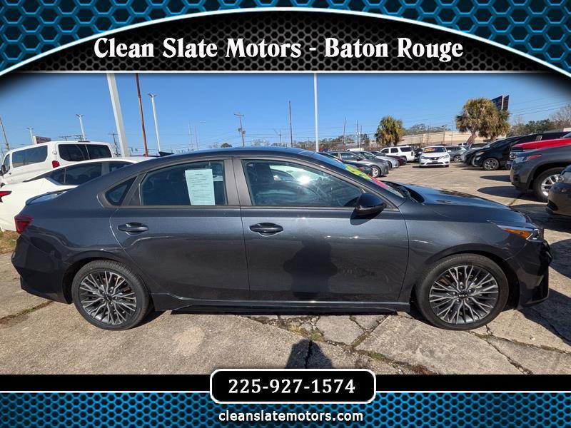 2023 Kia Forte GT Line