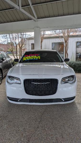 Chrysler 300 Touring 2022