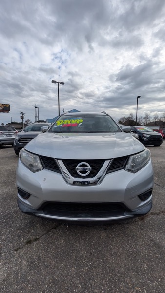 Nissan Rogue Sport S 2020