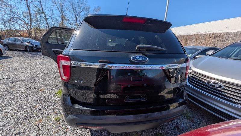 Ford Explorer XLT FWD 2019