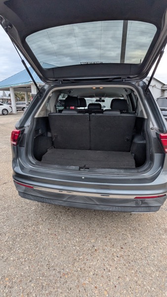 Volkswagen Tiguan SE 2018