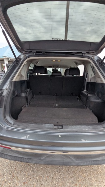 Volkswagen Tiguan SE 2018