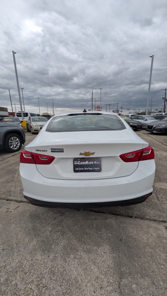 Chevrolet Malibu LS 2018