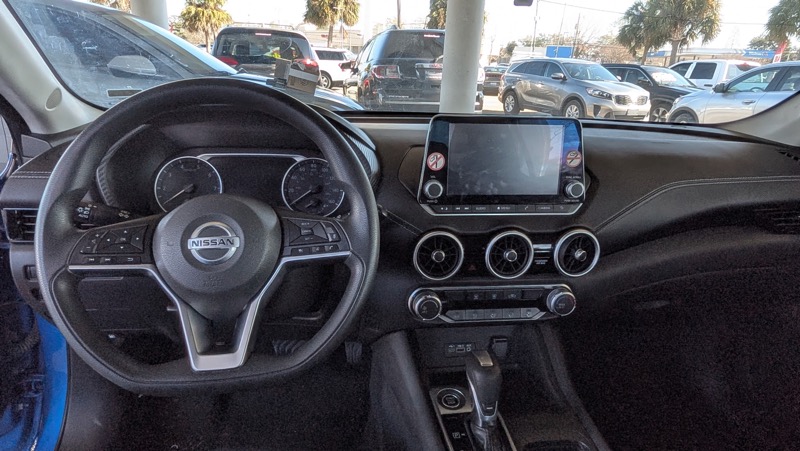 Nissan Sentra SV 2023