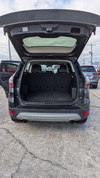 Ford Escape Titanium FWD 2017