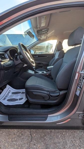 Kia Sorento LX 2WD 2019