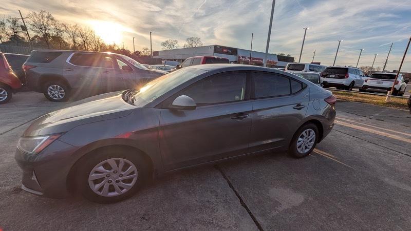 Hyundai Elantra SEL 2022