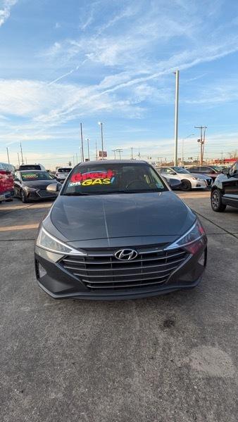 Hyundai Elantra SEL 2022