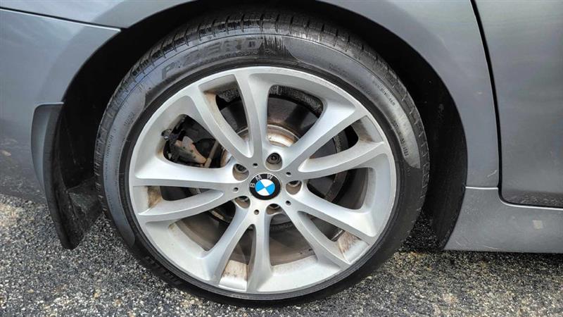 BMW 5-Series 535i xDrive 2016