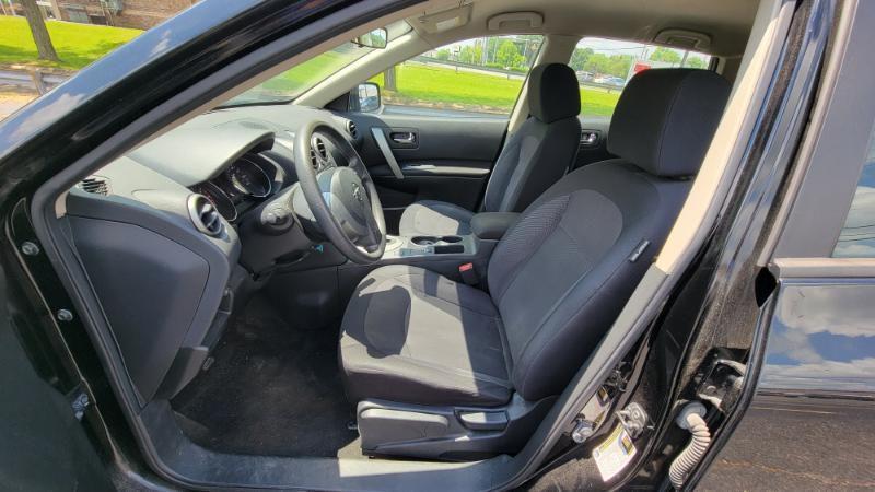 Nissan Rogue S AWD 2013