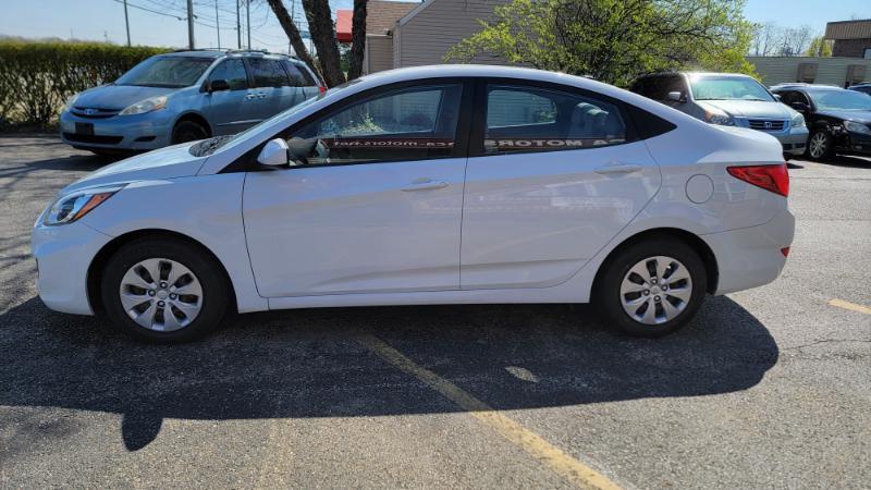 Hyundai Accent SE 4-Door 6A 2017