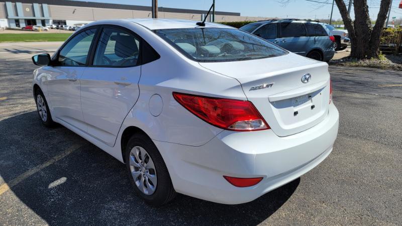 Hyundai Accent SE 4-Door 6A 2017