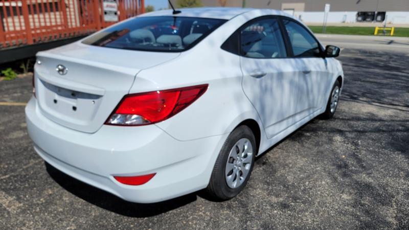 Hyundai Accent SE 4-Door 6A 2017