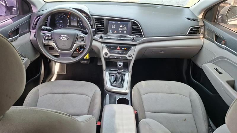 Hyundai Elantra Value Edition 6A 2017