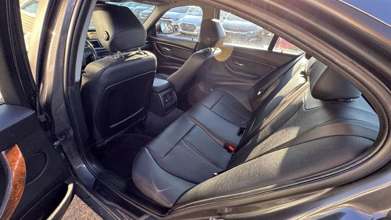 BMW 3-Series 320i xDrive 2014