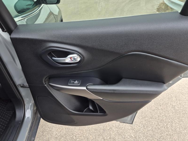 Jeep Cherokee Latitude Plus 4WD 2020