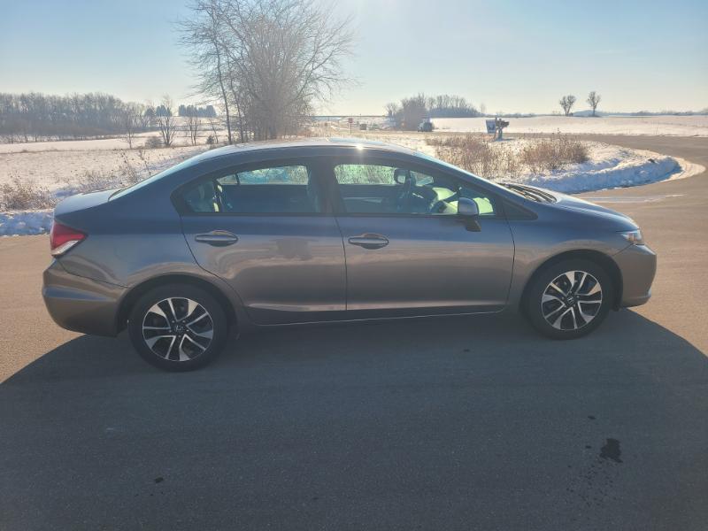 Honda Civic EX Sedan 5-Speed AT 2013