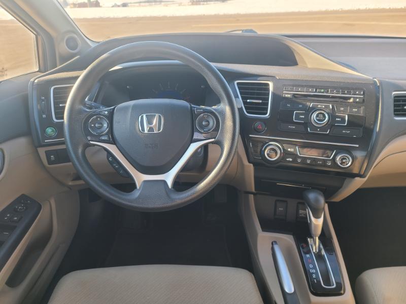 Honda Civic EX Sedan 5-Speed AT 2013