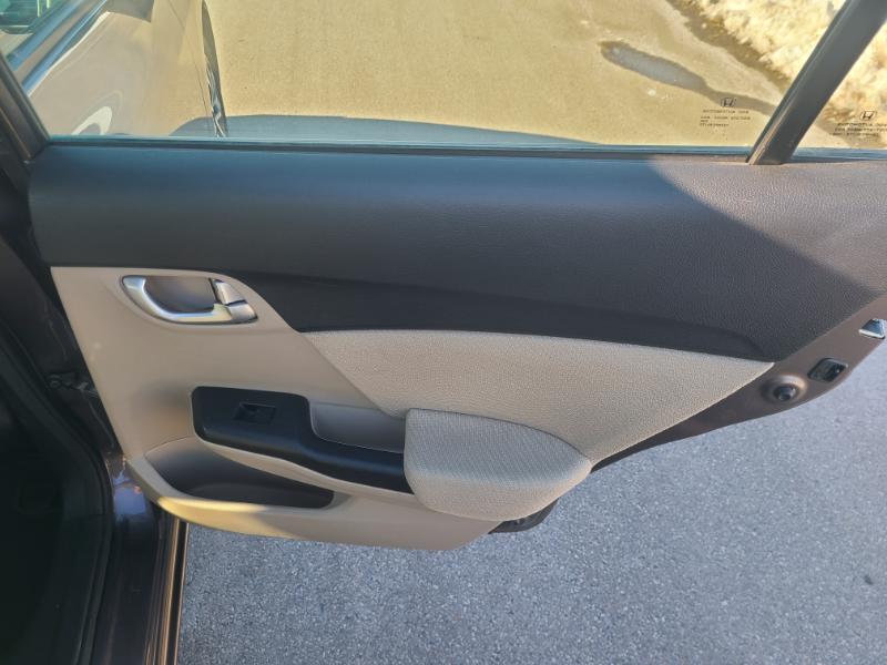 Honda Civic EX Sedan 5-Speed AT 2013