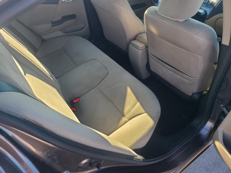 Honda Civic EX Sedan 5-Speed AT 2013