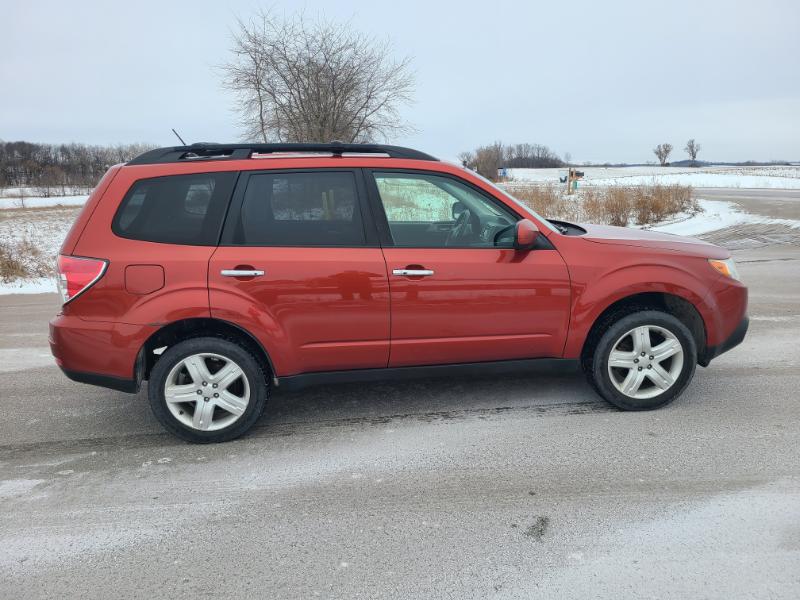 Subaru Forester 2.5X Premium 2010