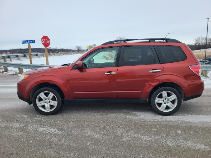 Subaru Forester 2.5X Premium 2010