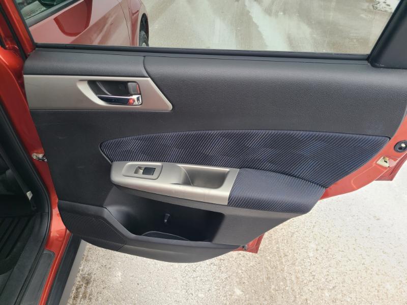 Subaru Forester 2.5X Premium 2010