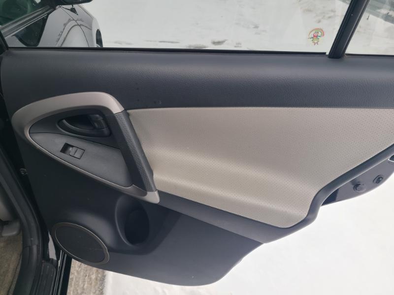 Toyota RAV4 Limited V6 4WD 2007