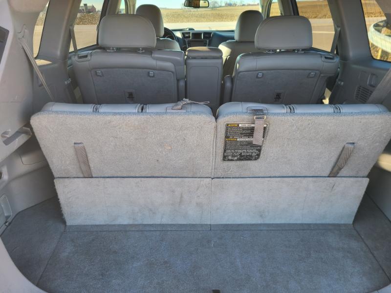 Toyota Highlander SE AWD V6 2013