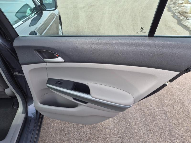 Honda Accord EX Sedan AT 2010