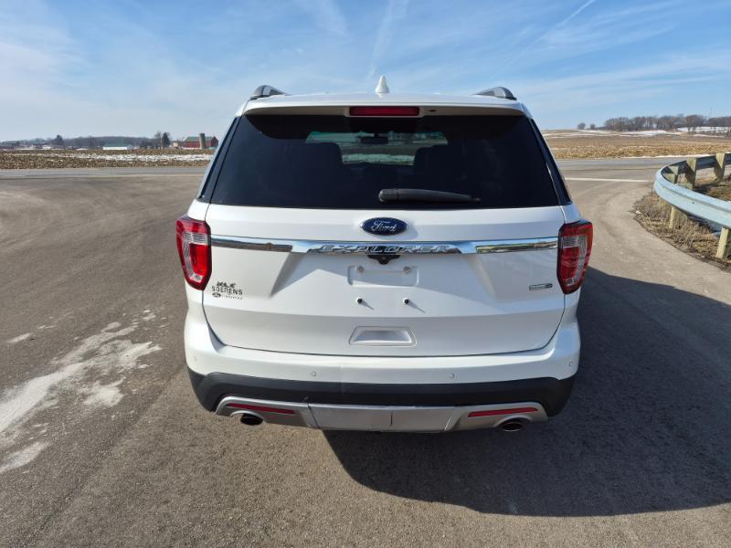 Ford Explorer XLT 4WD 2016