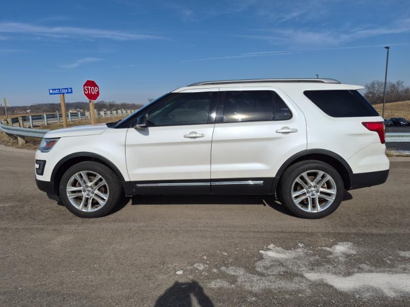 Ford Explorer XLT 4WD 2016