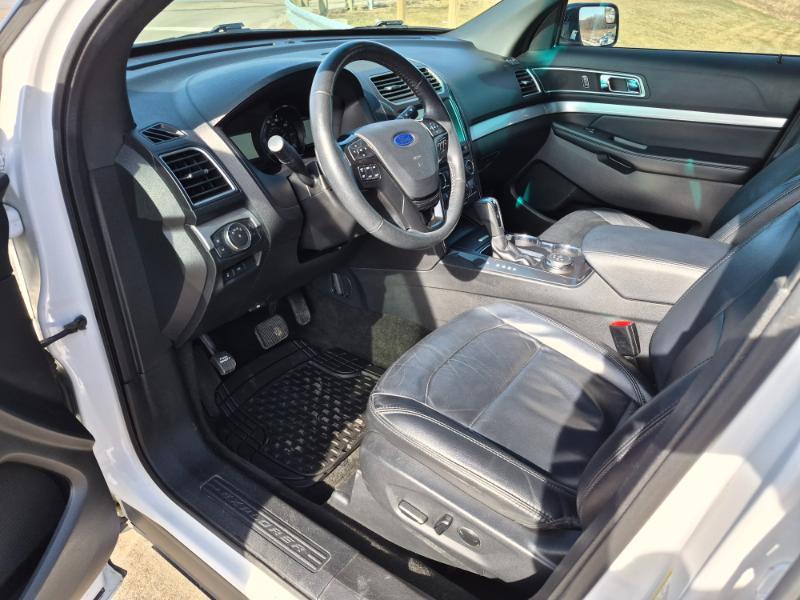 Ford Explorer XLT 4WD 2016