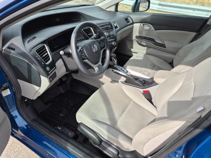 Honda Civic LX Sedan 5-Speed AT 2013