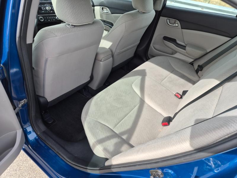 Honda Civic LX Sedan 5-Speed AT 2013