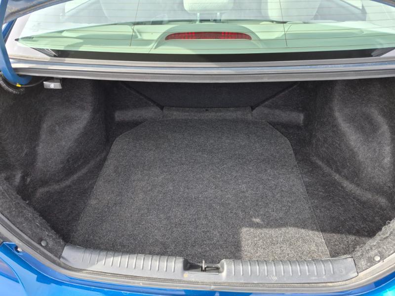 Honda Civic LX Sedan 5-Speed AT 2013