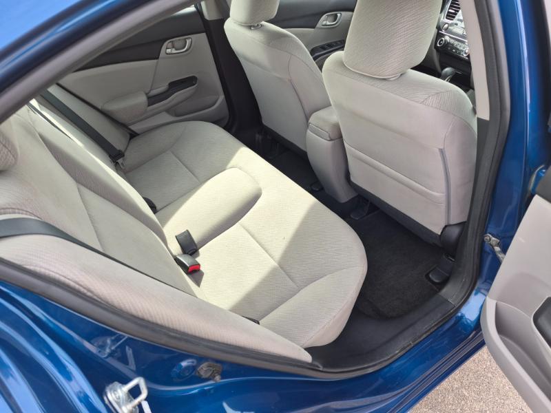 Honda Civic LX Sedan 5-Speed AT 2013
